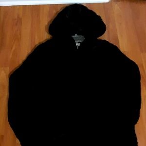 Gorgeous Soft  Black Faux Fur Hooded Jacket Coat